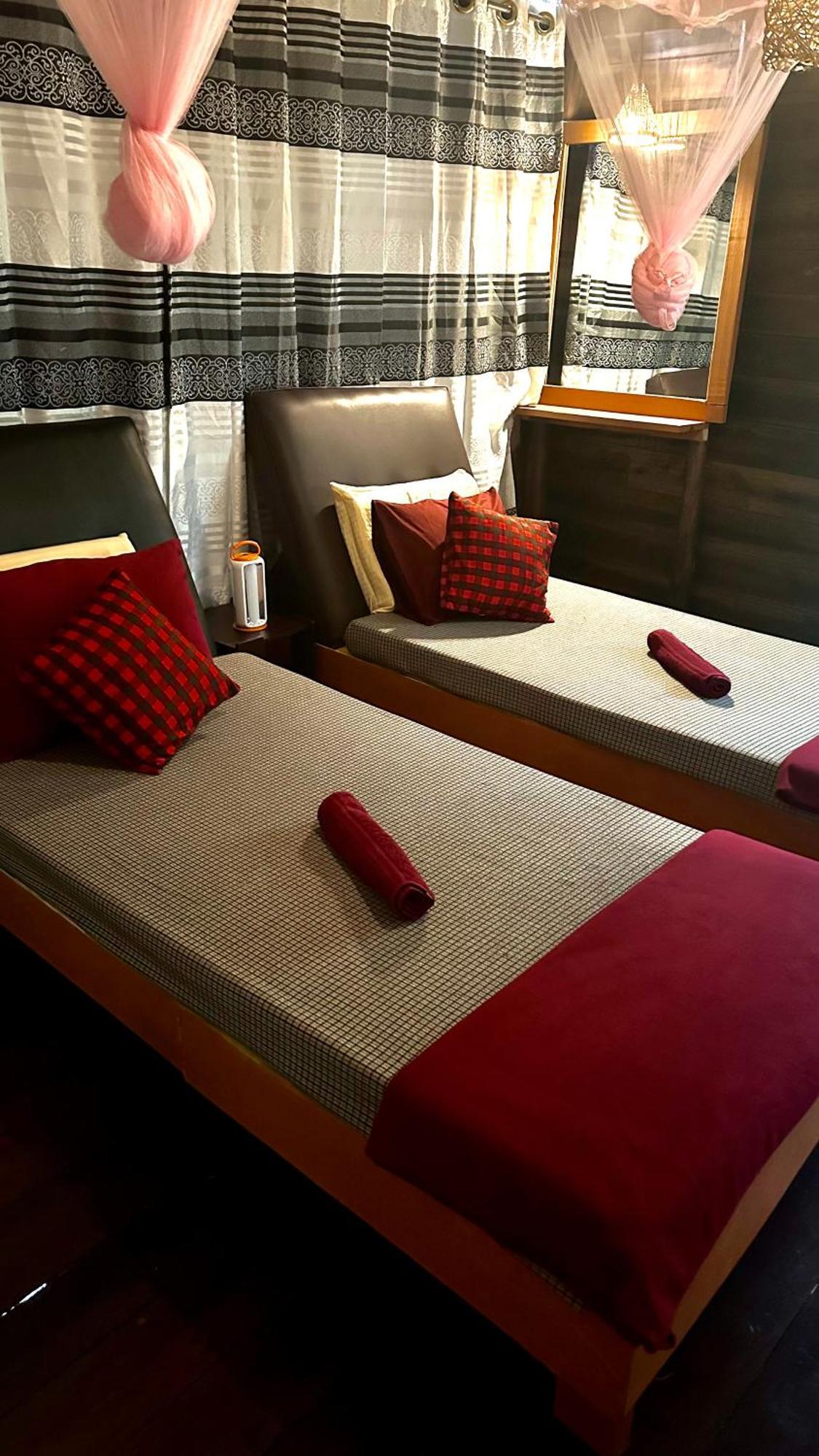 A Lounge Hostel And Cafe Procida Dış mekan fotoğraf